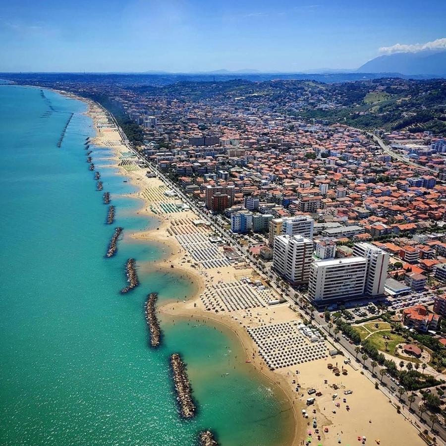 Ferienwohnung Mira Pescara Exterior foto